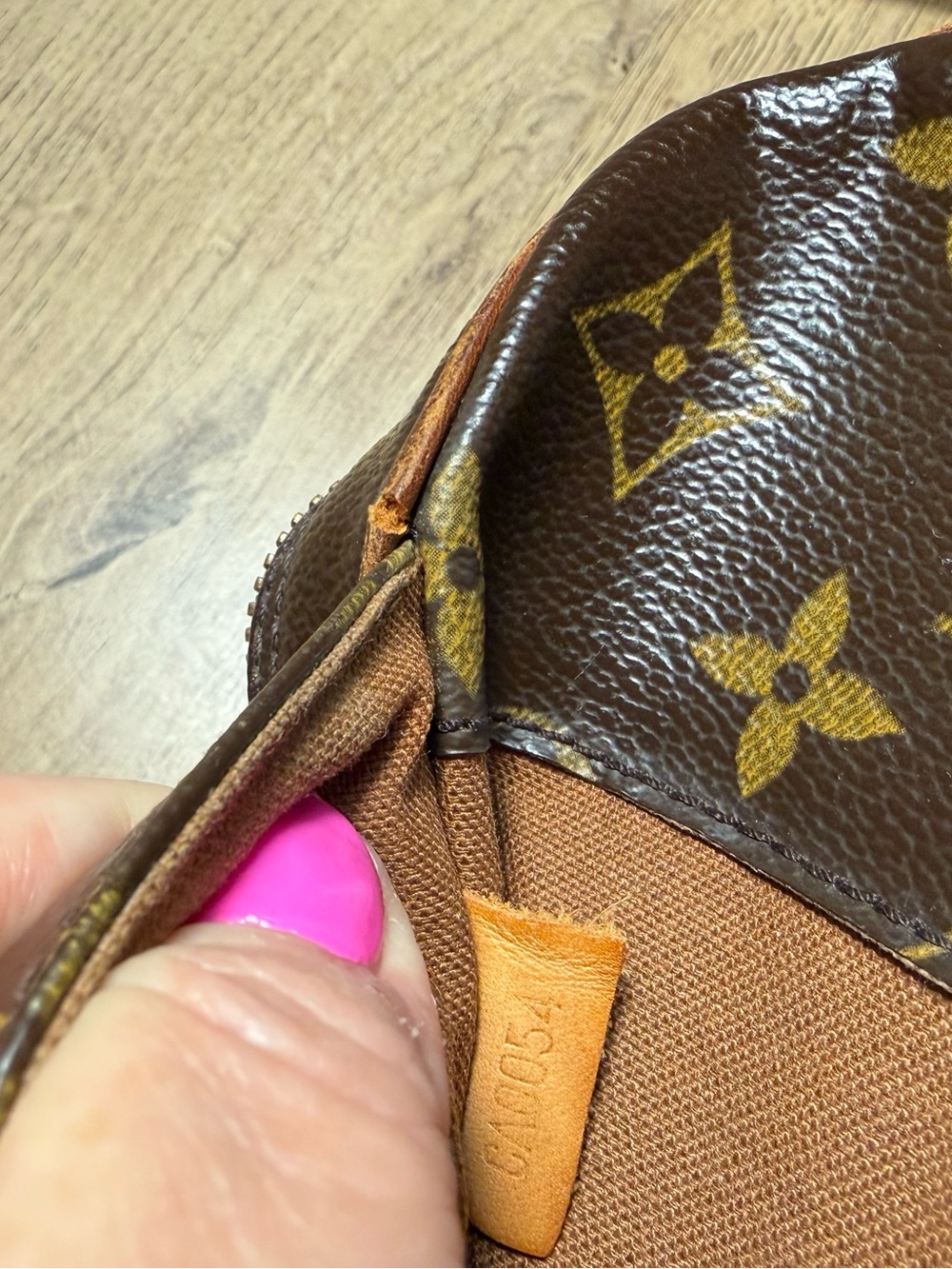 Louis Vuitton Brown Monogram Crossbody Sling Bag - Picture 10 of 10